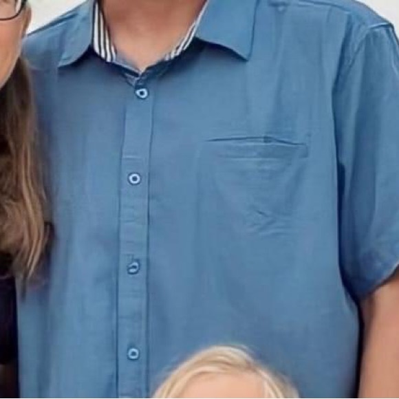 Men’s button down - Picture 2 of 5